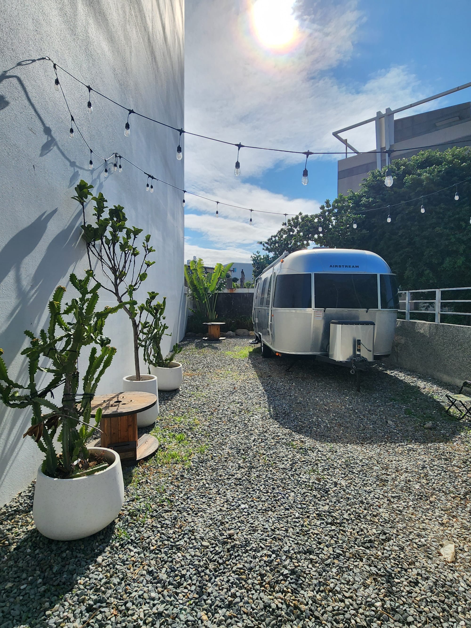 廷海特潮流民宿-露營車